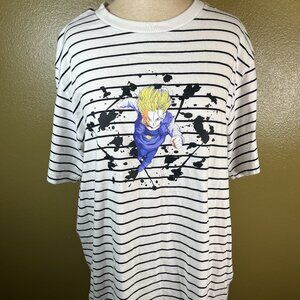 Dragon Ball DBZ Uniqlo striped shirt featuring Android 18 Men’s Large